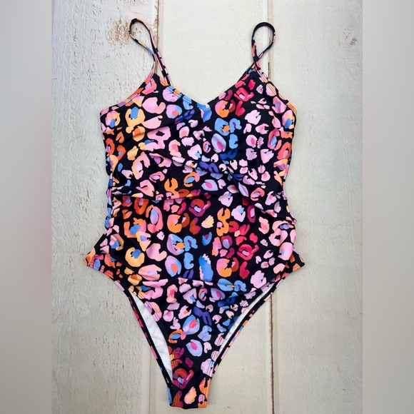 NWT Multicolored Leopard Print O-Ring One Piece Swimsuit M - Picture 11 of 17
